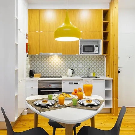 Whome Dreamy Living Your Chic Graca Retreat Apartment Lissabon