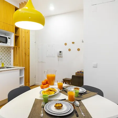 Whome Dreamy Living Your Chic Graca Retreat Apartment